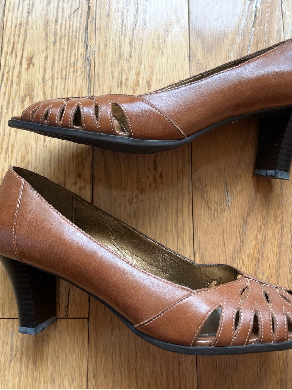 Naturalizer Tan Leather Peep-Toe Heels - Picture 4 of 5